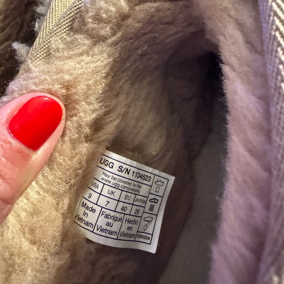 Ugg Ultra Mini Classic Boot Spotty - Picture 7 of 10